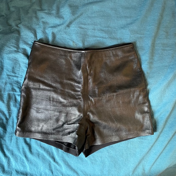 Los Angeles Apparel Ottoman Leather shorts - Picture 2 of 3